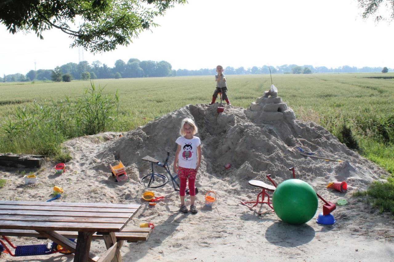 Ferienhof Gerdes An Der Nordsee ชิลลิคช์ ภายนอก รูปภาพ